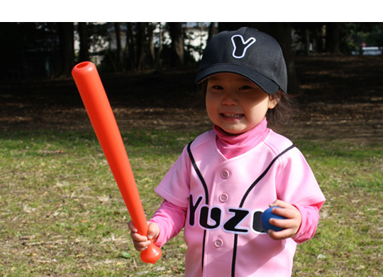 赤ちゃんサイズのピンクの野球ユニフォーム1